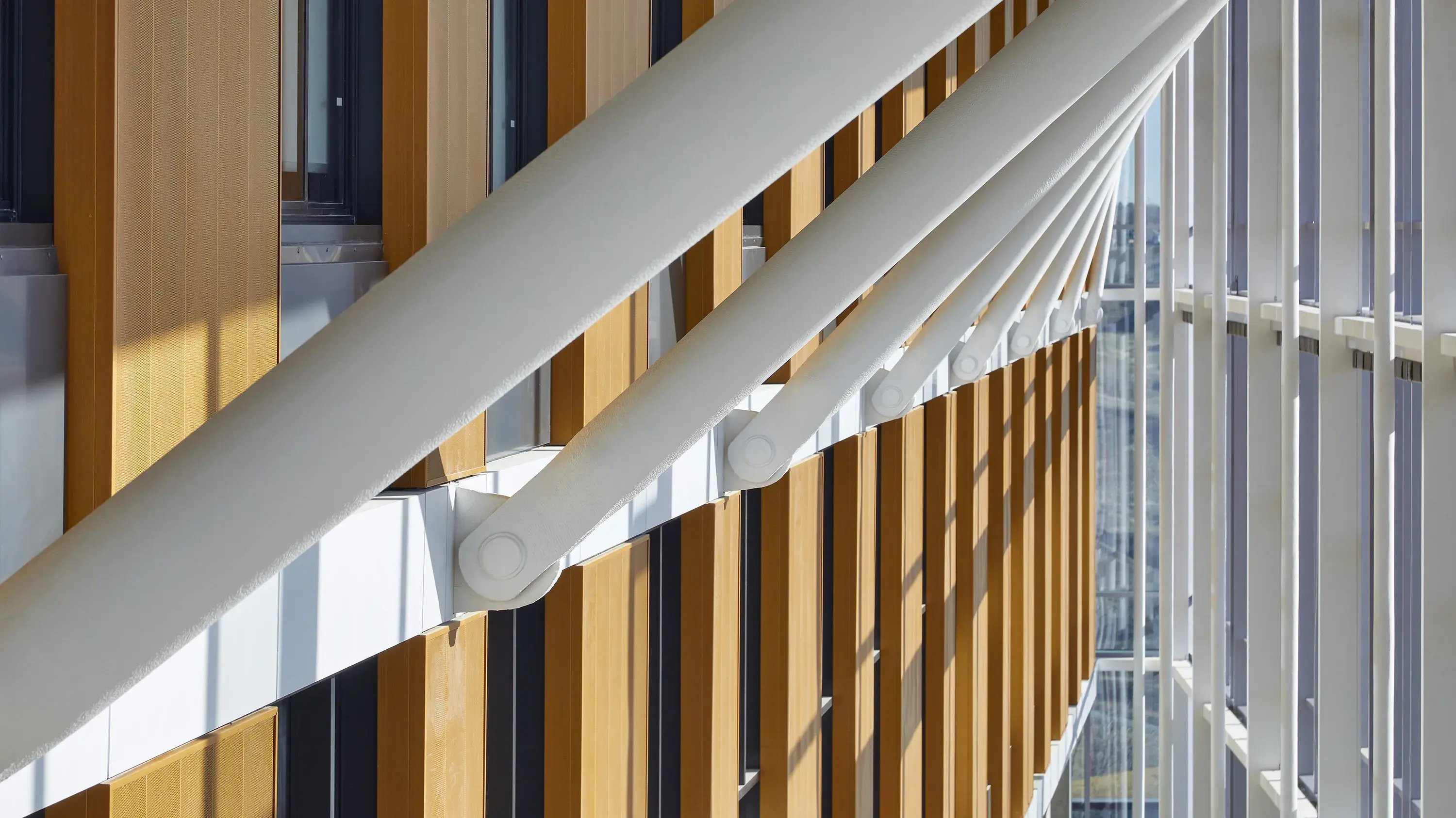 P16-045 - University of Lethbridge Science   Academic Building - Tom Arban - 6 (LR)-1